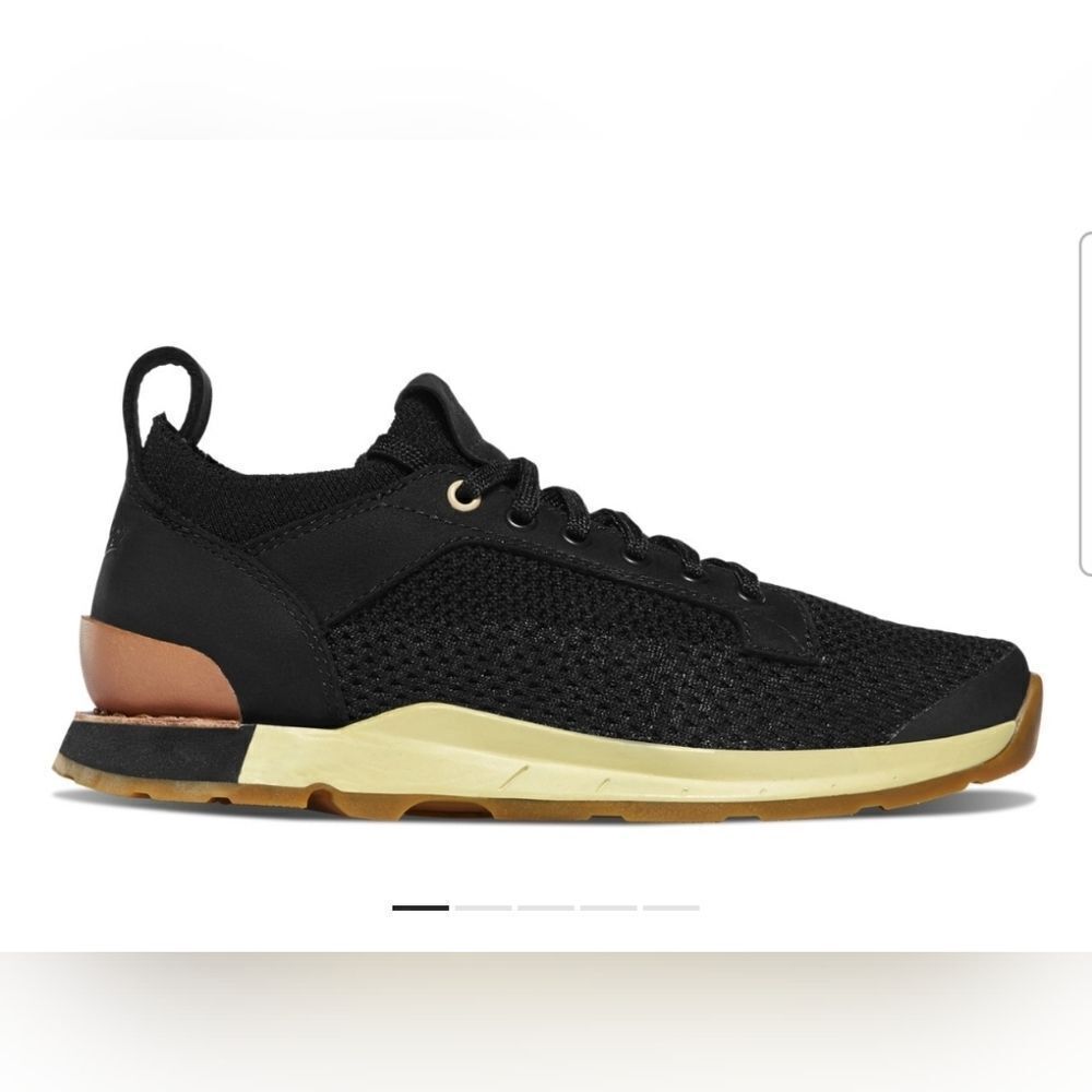 Danner Overlook Womens Sneaker 7.5